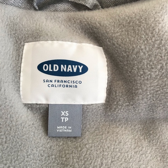 OLD NAVY Gray Herringbone Pattern Puffy Vest - XS - Picture 8 of 9